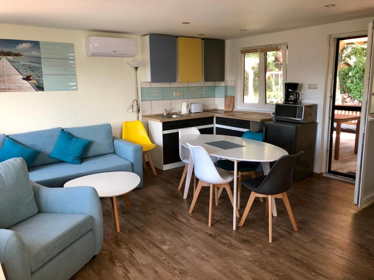 Balaton Wellness Tom Cat Nyaralo 1 Wellness Es 1 Gyermekbarat Apartmannal Kovagoors Exterior photo