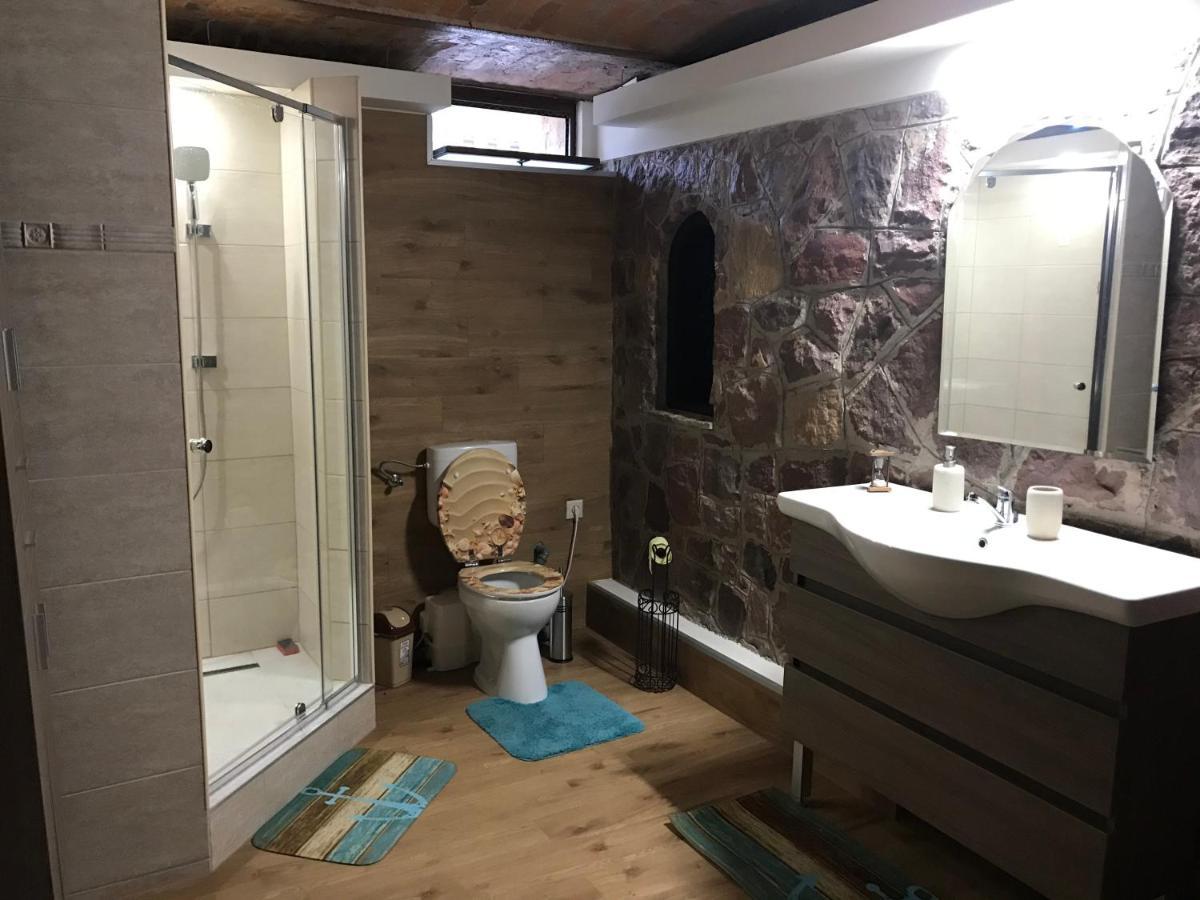 Balaton Wellness Tom Cat Nyaralo 1 Wellness Es 1 Gyermekbarat Apartmannal Kovagoors Exterior photo